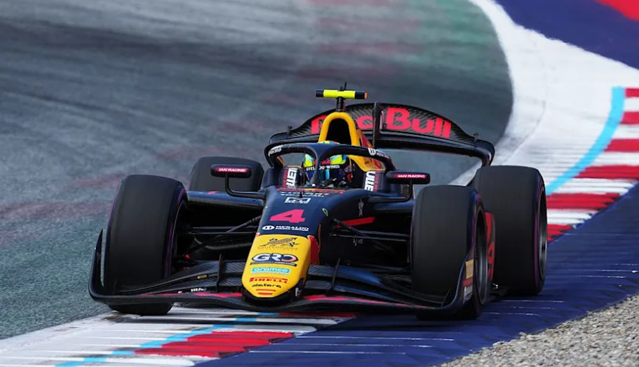 Marti remporte une course très animée © FIA F2
