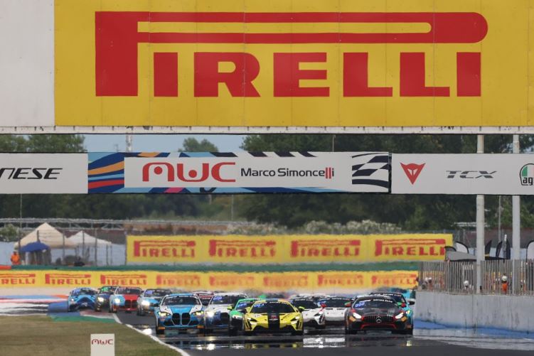 GT4 European Series 2025 : Misano, course 1
