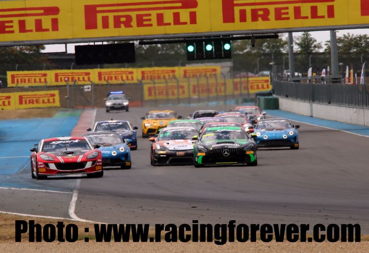 Une Ginetta tire son épingle du jeu en course 2