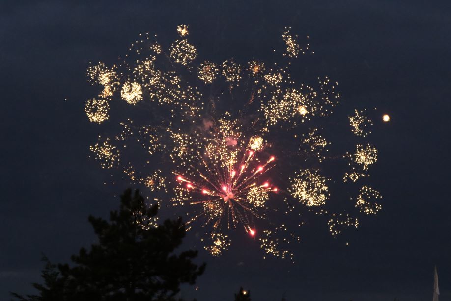 Ca valait bien un beau feu d'artifice