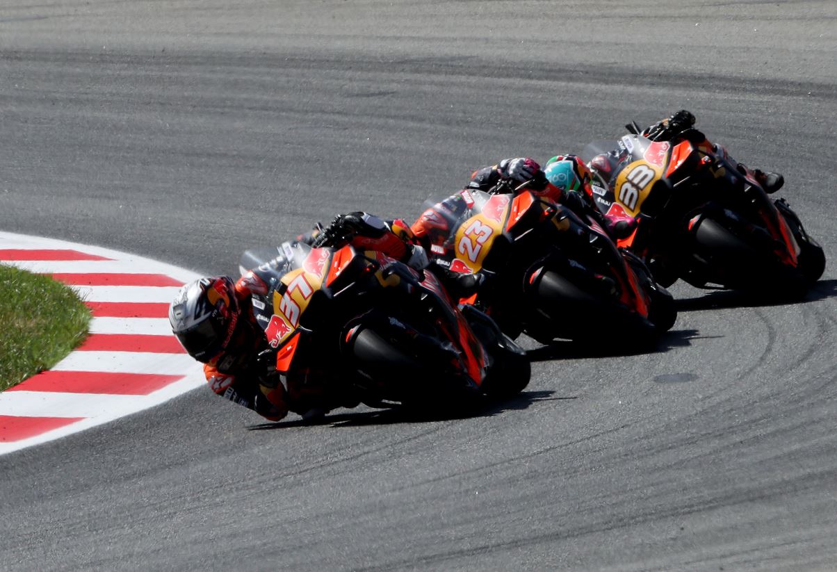 Luttes internes chez KTM au pied du podium (Gold&Goose Red Bull content pool)