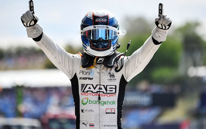 La dernière de la saison pour Inthraphuvasak © FIA F3