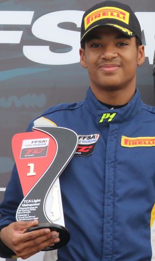 Karel Eyoum champion en TCA Light