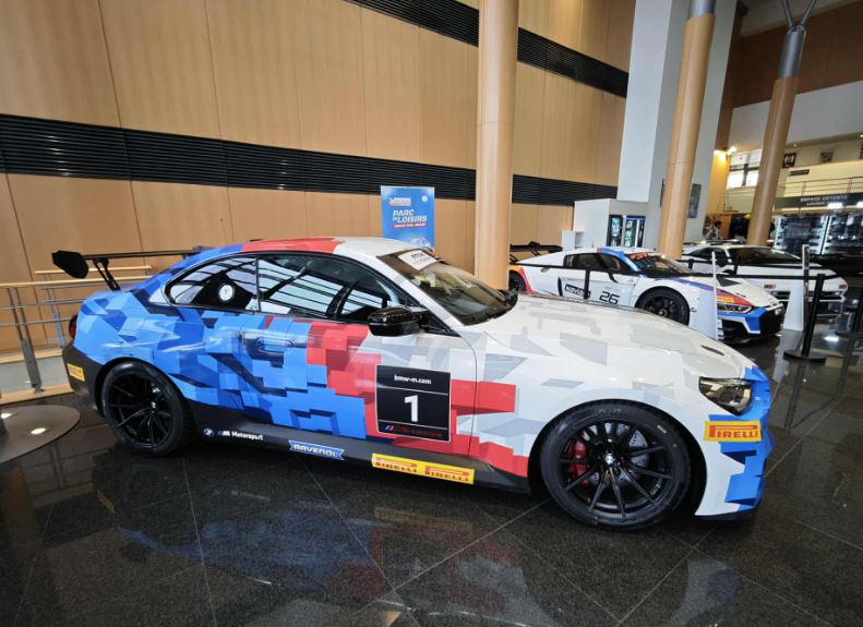 La BMW M2 Racing