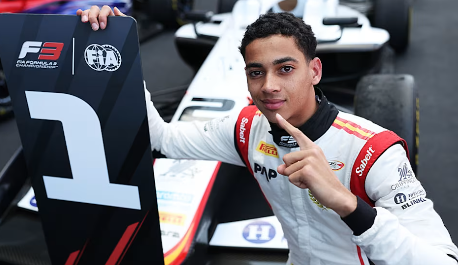 Ugochukwu vainqueur de la course longue © FIA F3