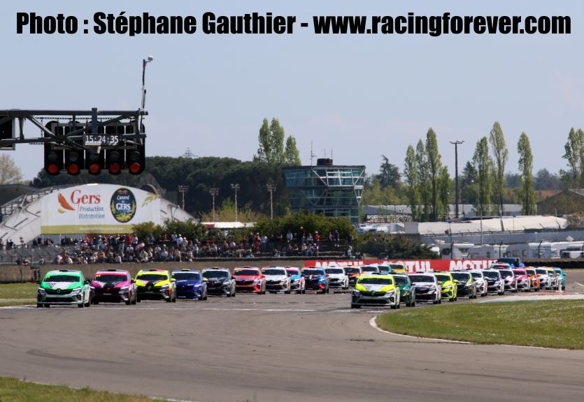 Clio Cup 2026 : Nogaro, course 1