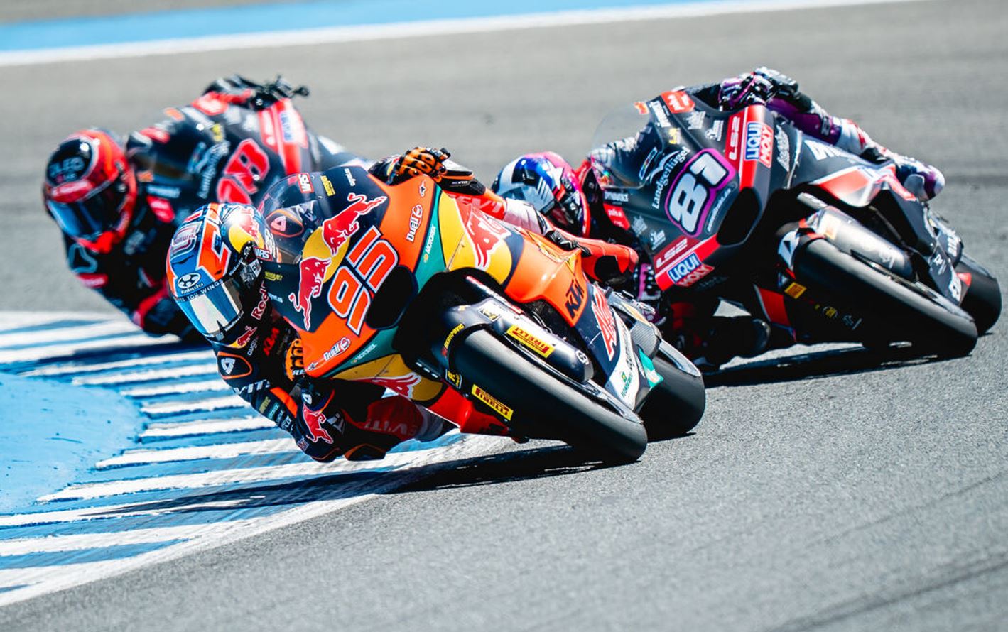 En pole, Colin Veijer monte également sur le podium (Rob Gray polarity photo)