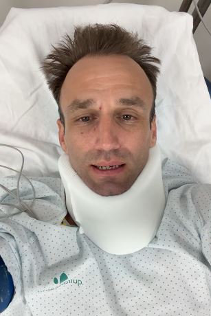 Johann blessé à son tour