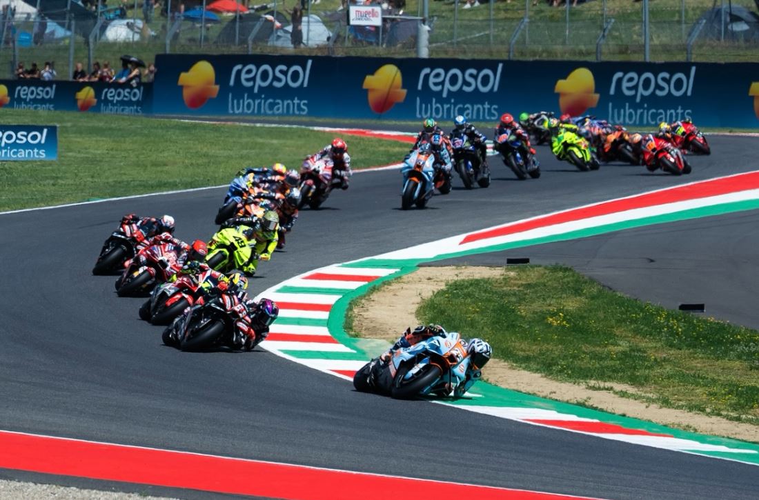 Aprilia domine les combats du samedi