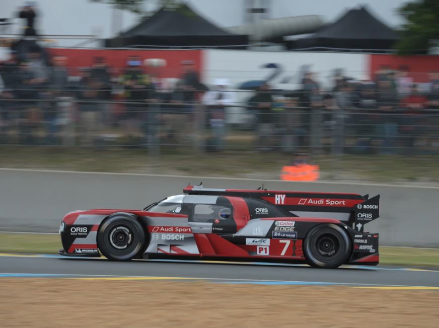 L'Audi #7 a déjà perdu 20' dans les stands (Photo A.Camblor)