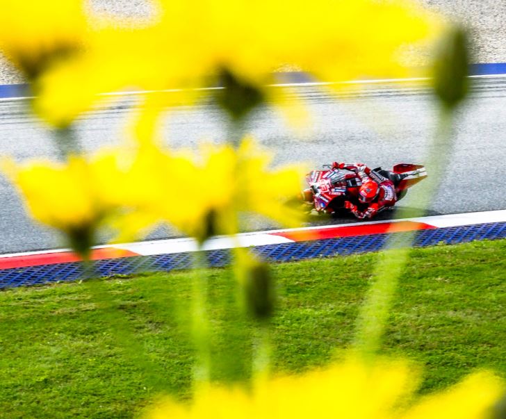 Marc Marquez ne fait pas de fleur à la concurrence