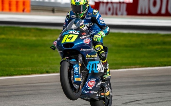 Moto2 : Grand Prix de Valencia, Moreira champion !