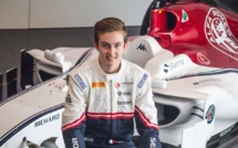 F1 : Un pilote F4 FFSA a un pied en F1