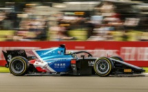 FIA F2 : Silverstone, course 3, victoire de Zhou