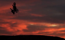 Moto : En immersion avec Rob Adelberg star des XGames