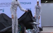 F1 : Mercedes présente sa MGP W-02 (En anglais)