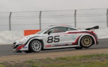 Peugeot RCZ Cup : TB2S, démarrage timide à Lédenon Peugeot RCZ Cup : TB2S, démarrage timide à Lédenon