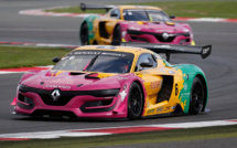 Renault Sport Trophy : Silverstone, course endurance Renault Sport Trophy : Silverstone, course endurance