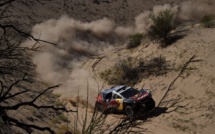 Dakar 2016 : Sainz en tête, le rallye se cherche un vainqueur
