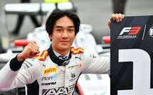 FIA F3 : Grande-Bretagne, course sprint, victoire de Inthraphuvasak