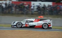 24h du Mans 2016 : A 3h de l'arrivée, Toyota et Porsche dans un sprint final 24h du Mans 2016 : A 3h de l'arrivée, Toyota et Porsche dans un sprint final