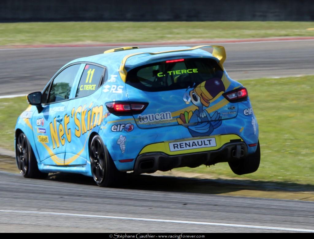 19_Clio_Nogaro_S37