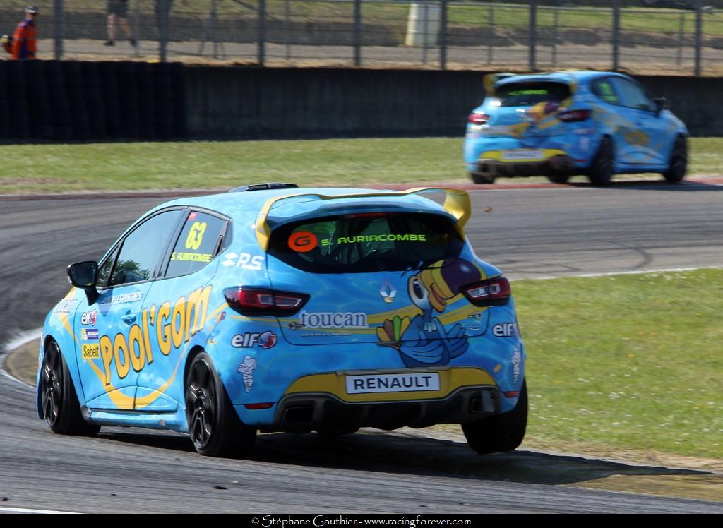 19_Clio_Nogaro_S38