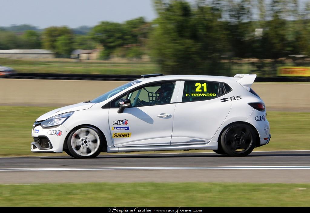 19_Clio_Nogaro_S43