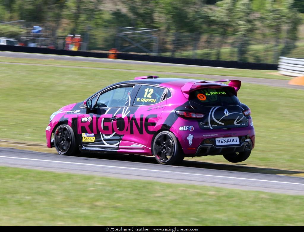 19_Clio_Nogaro_S47