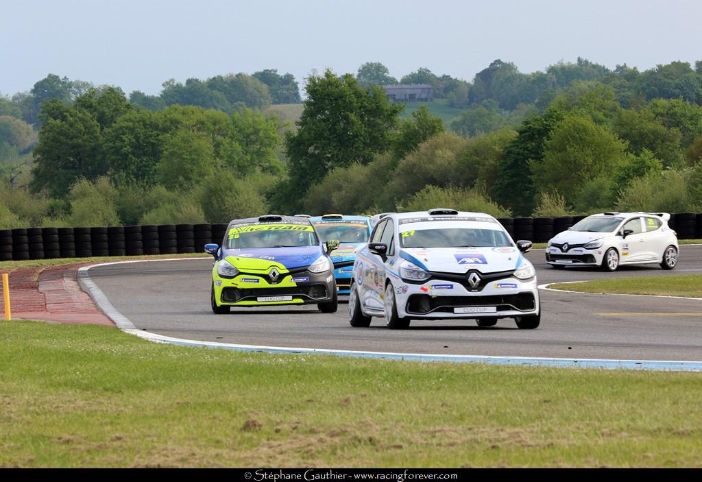 19_Clio_Nogaro_D02