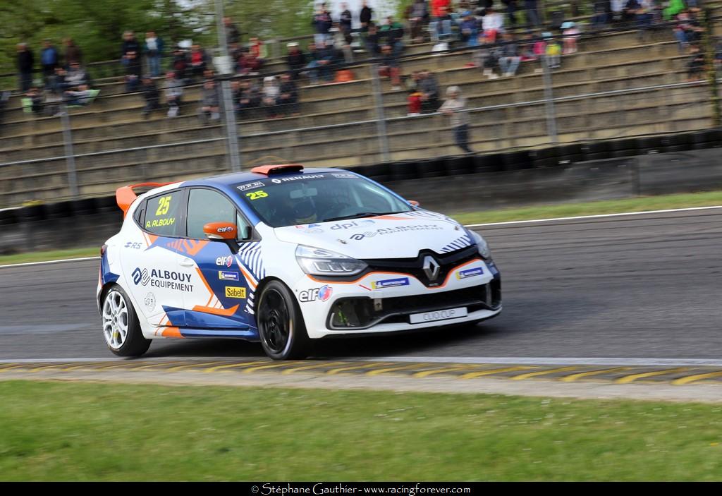 19_Clio_Nogaro_D22