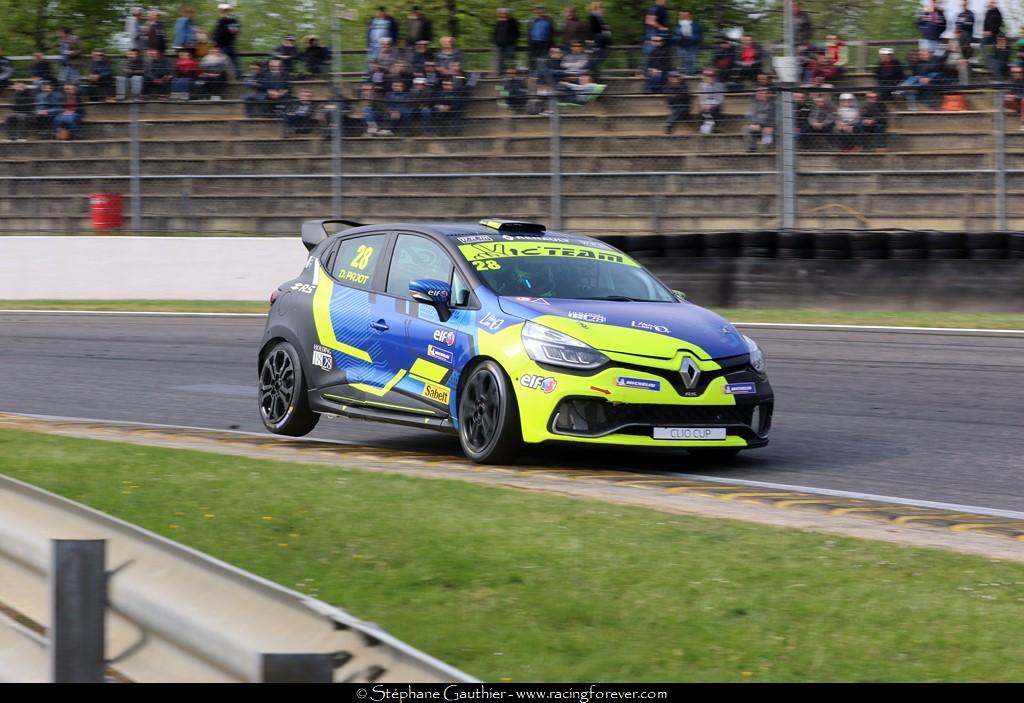 19_Clio_Nogaro_D27