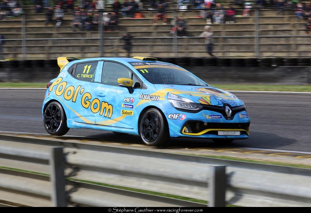 19_Clio_Nogaro_D39