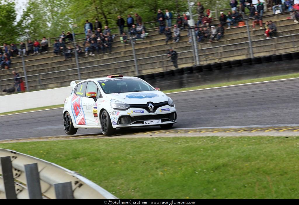 19_Clio_Nogaro_D53