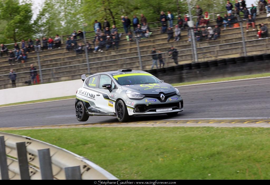 19_Clio_Nogaro_D55