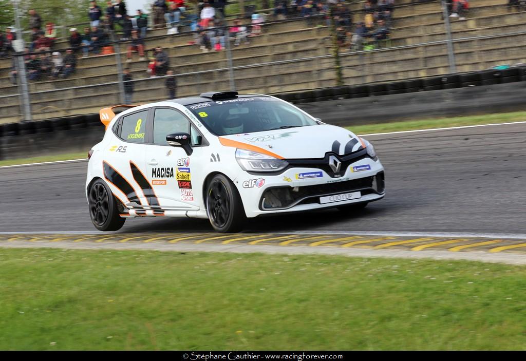 19_Clio_Nogaro_D56