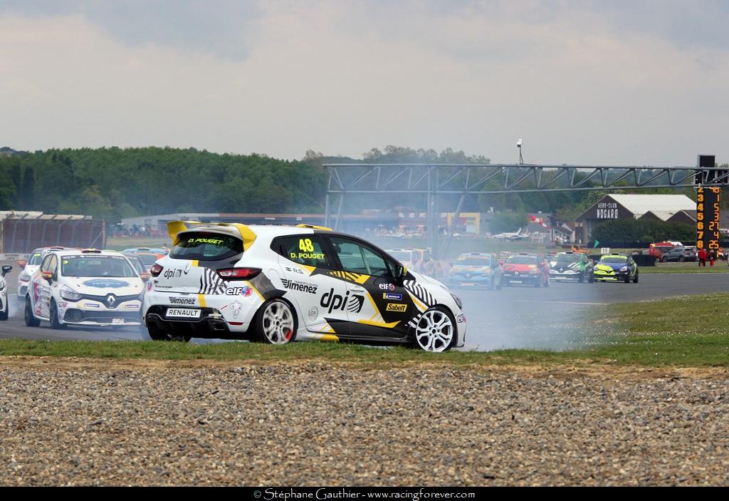 19_Clio_Nogaro_D79