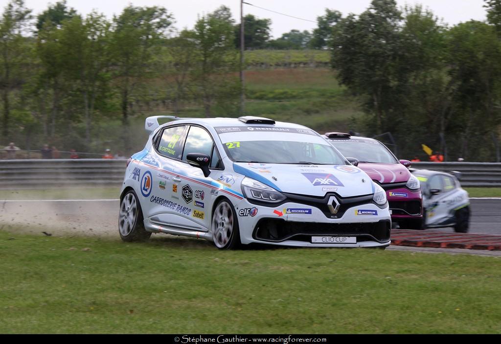 19_Clio_Nogaro_D110