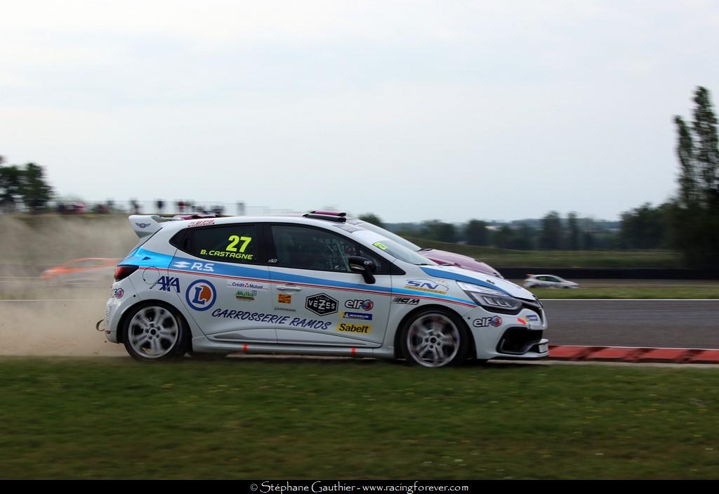 19_Clio_Nogaro_D114