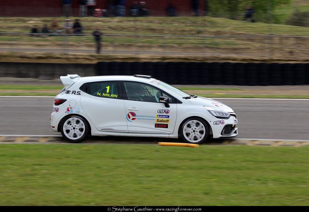 19_Clio_Nogaro_D117