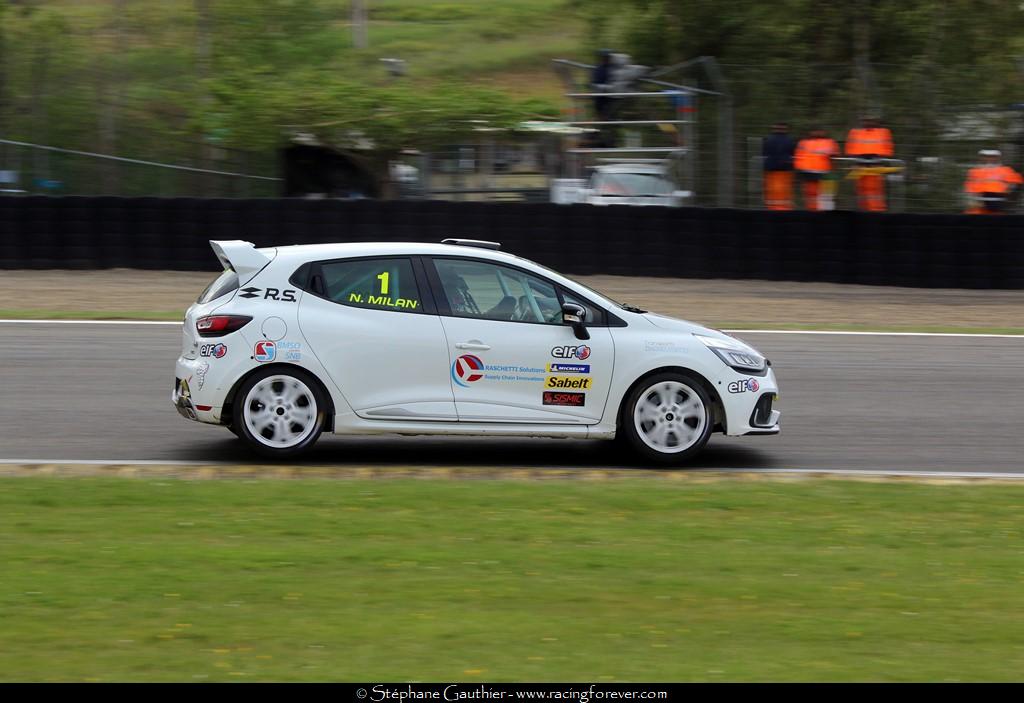 19_Clio_Nogaro_D118