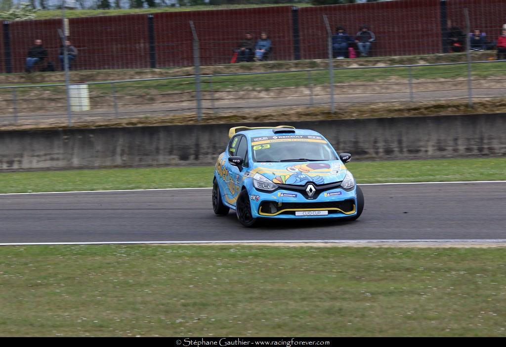 19_Clio_Nogaro_D125