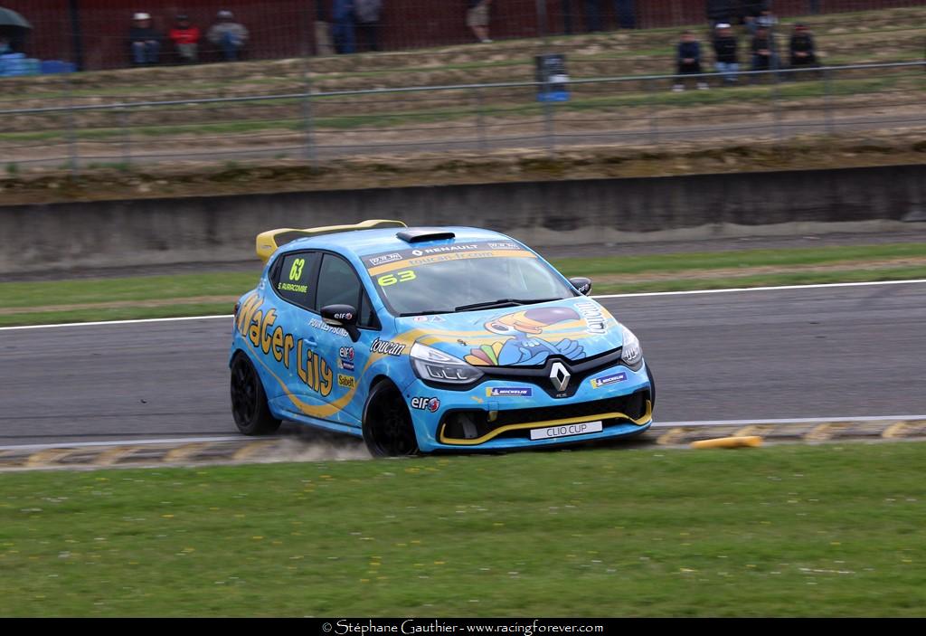 19_Clio_Nogaro_D128