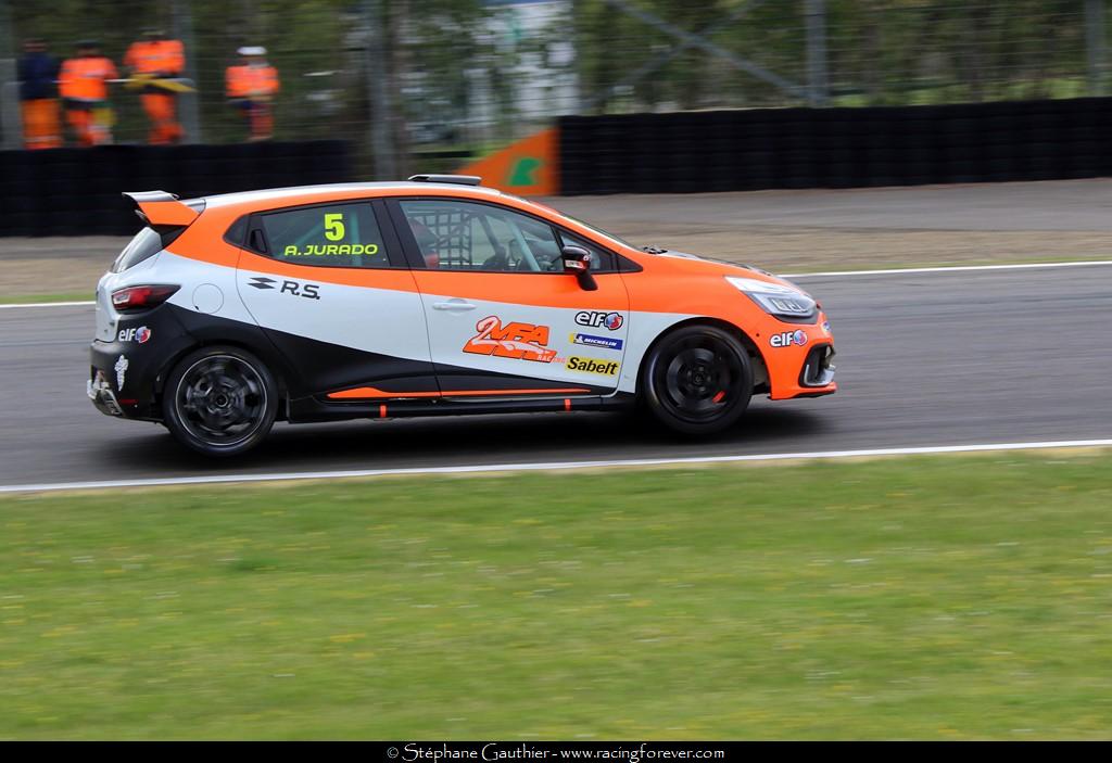 19_Clio_Nogaro_D136