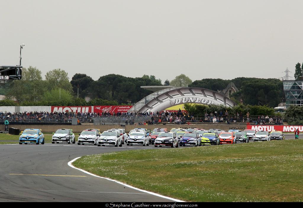 19_Clio_Nogaro_L01