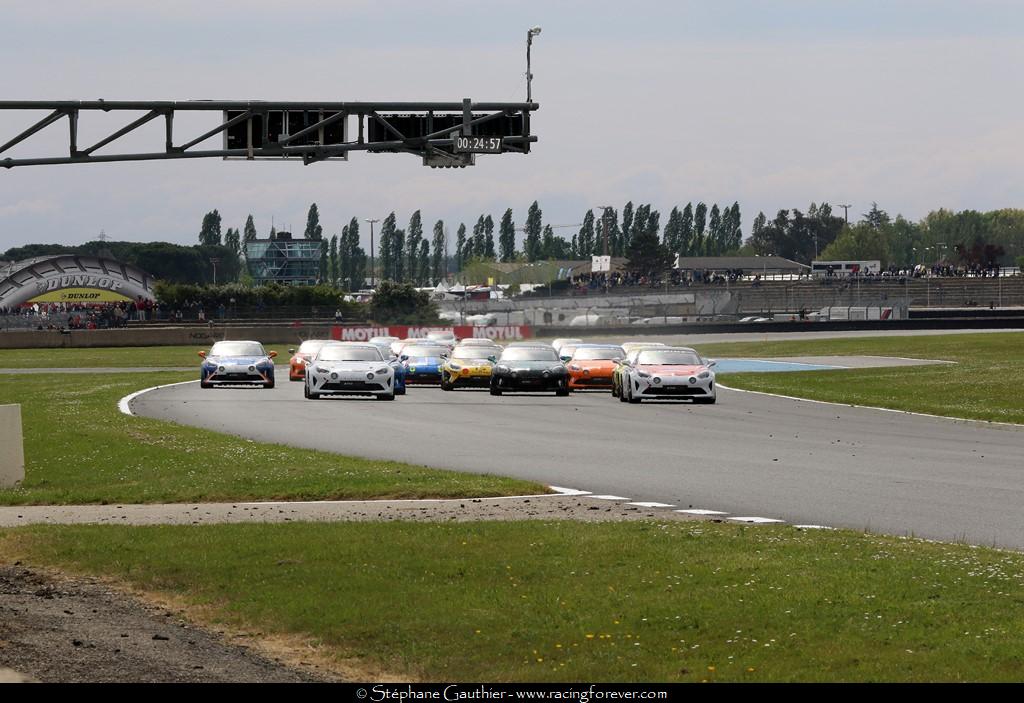 19_Alpine_Nogaro_D12