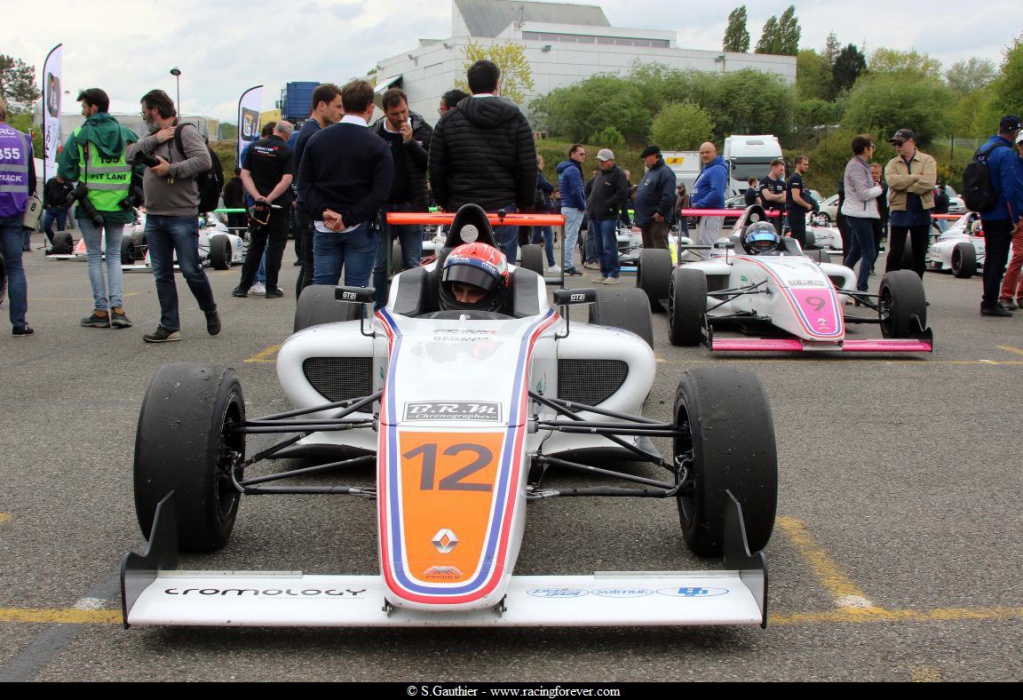 19_F4_Nogaro_D84