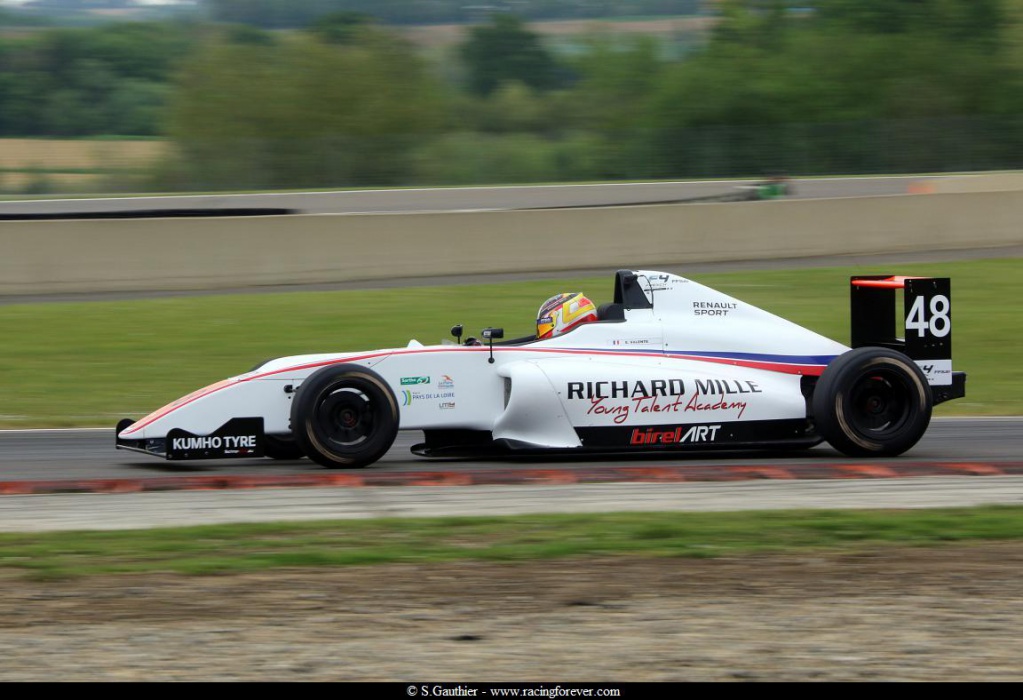 19_F4_Nogaro_L23