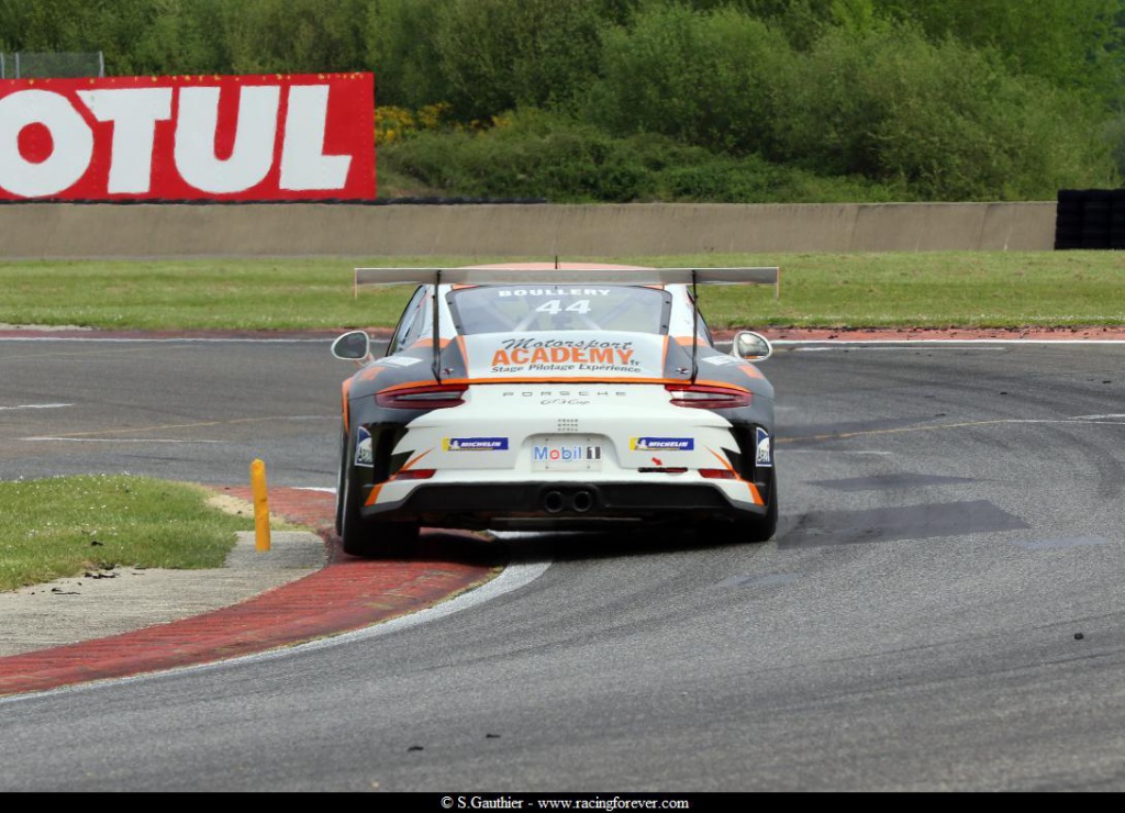 19_Porsche_Nogaro_D07