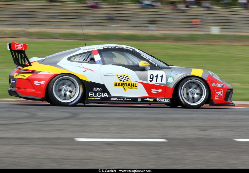 19_Porsche_Nogaro_D14